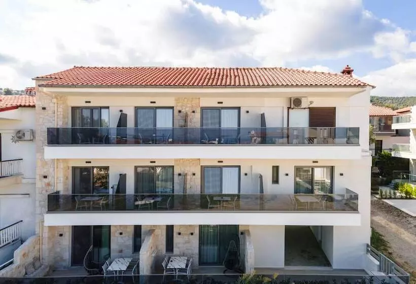 Majatalo Amalthia Luxury Suites