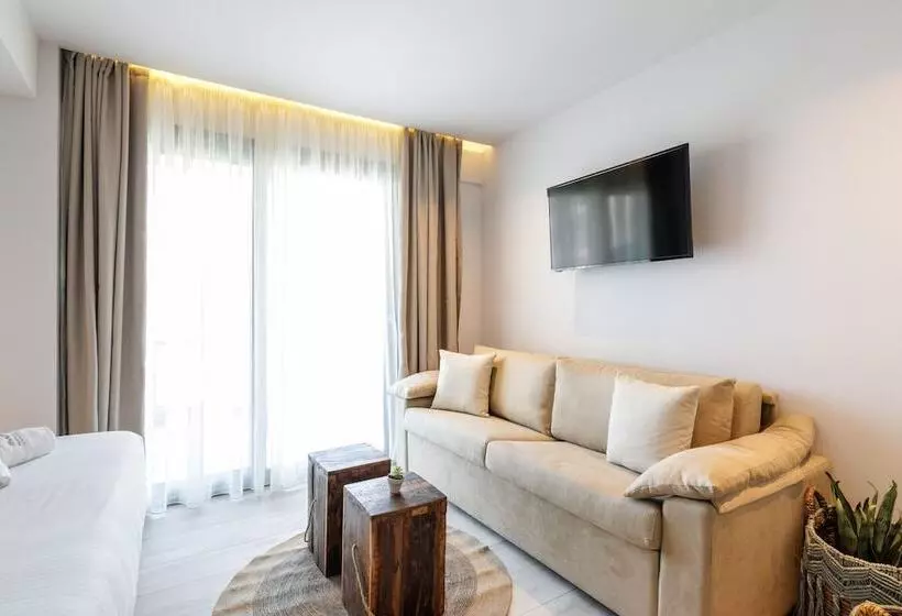 Majatalo Amalthia Luxury Suites