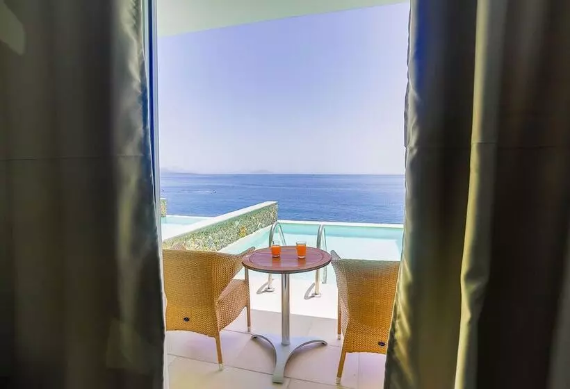 ペンション Room In Guest Room   Room With Private Pool