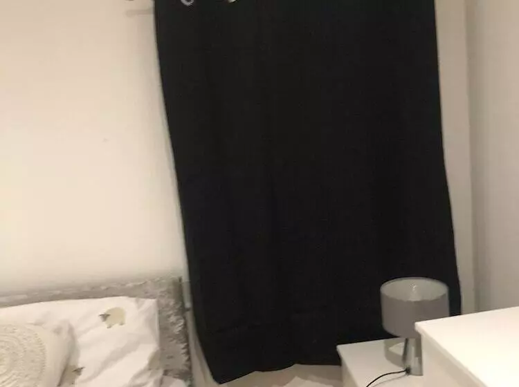 דירת נופש Captivating 1 Bed Apartment In Southampton