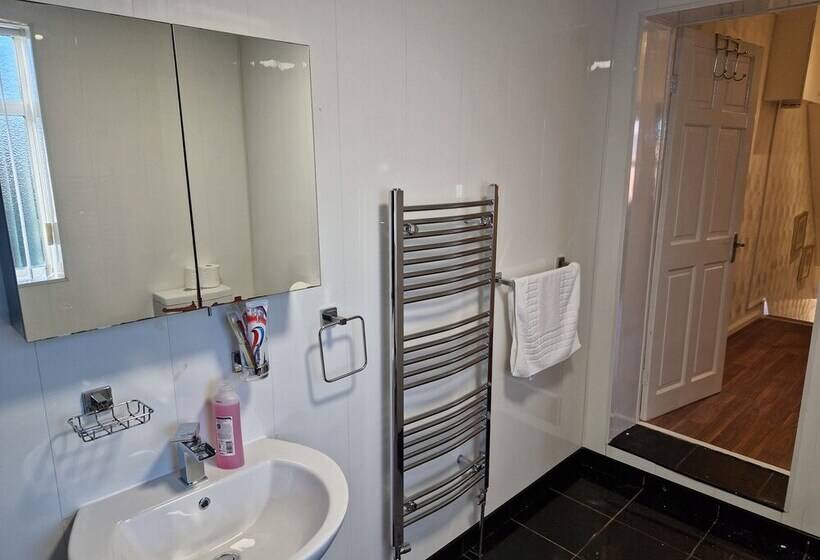 إقامة Chester Le Street S Diamond 3 Bed House