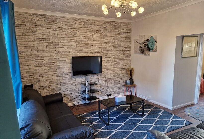 إقامة Chester Le Street S Diamond 3 Bed House