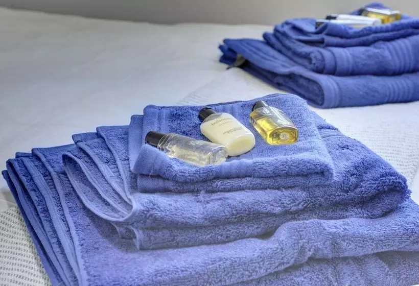 レジデンス Modern 2br House & Private Parking & Kid Friendly