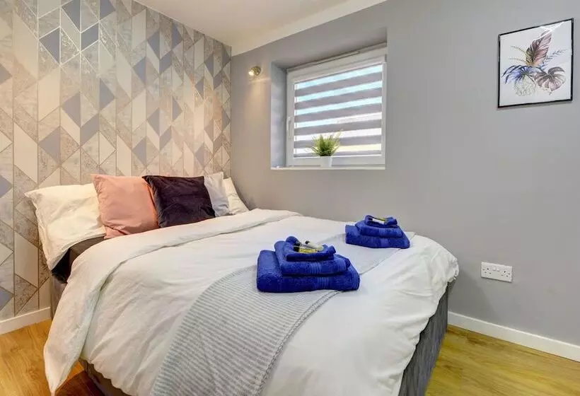 レジデンス Modern 2br House & Private Parking & Kid Friendly