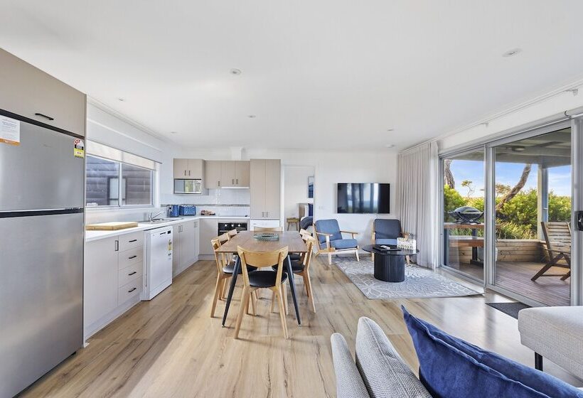 Курорт Ingenia Holidays Cape Paterson