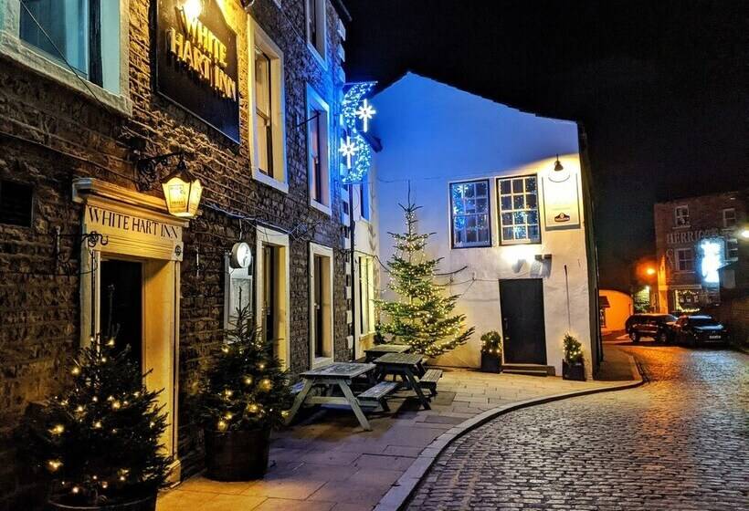 The White Hart Inn
