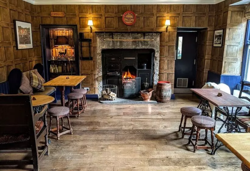 The White Hart Inn