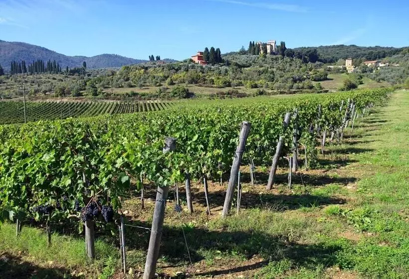 Amazing Cottage In S. Donato In Collina With Shared Pool