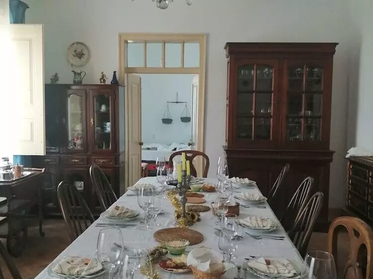 ベッドアンドブレックファースト Pias Guesthouse