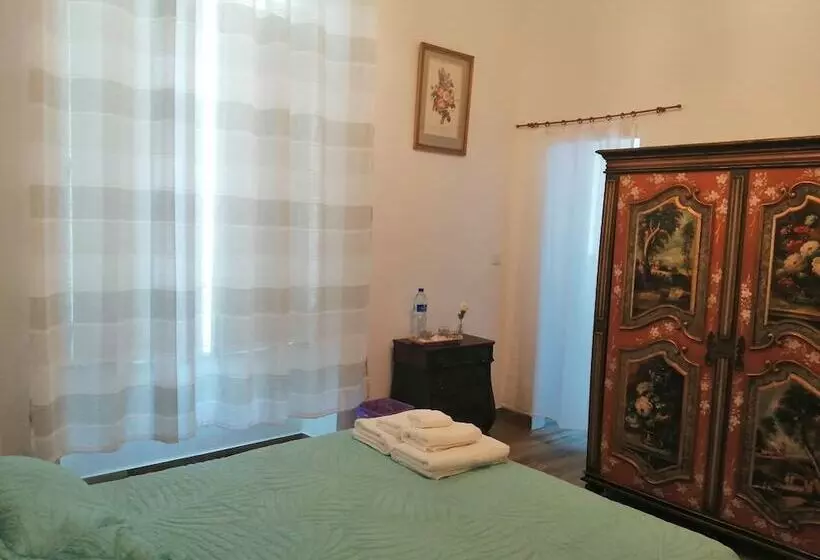 ベッドアンドブレックファースト Pias Guesthouse