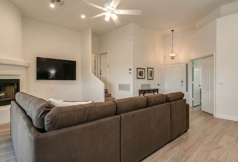 Breathtaking Views & Htd Pool In Fountain Hills!