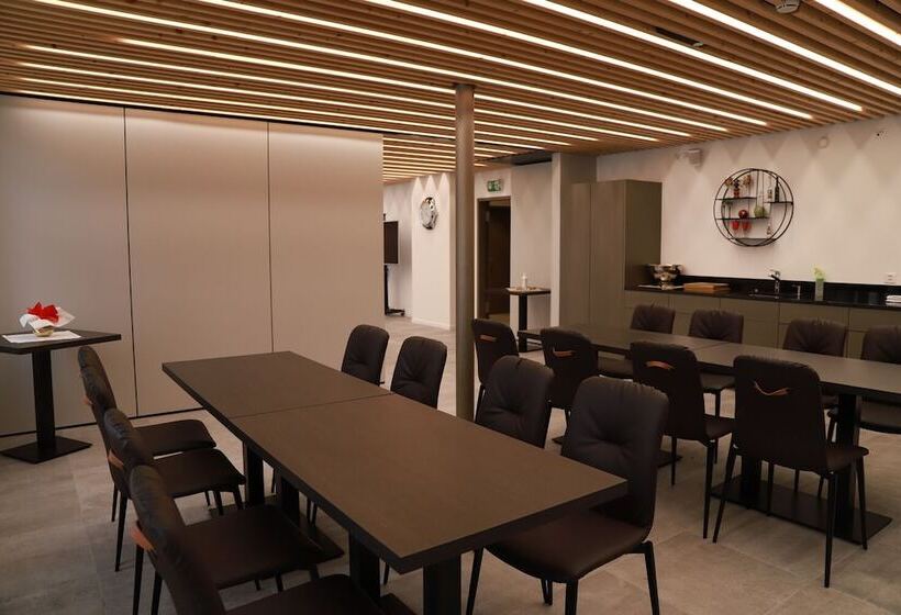 Hostelli L Auberge De Noiraigue