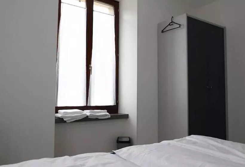 Hostelli L Auberge De Noiraigue