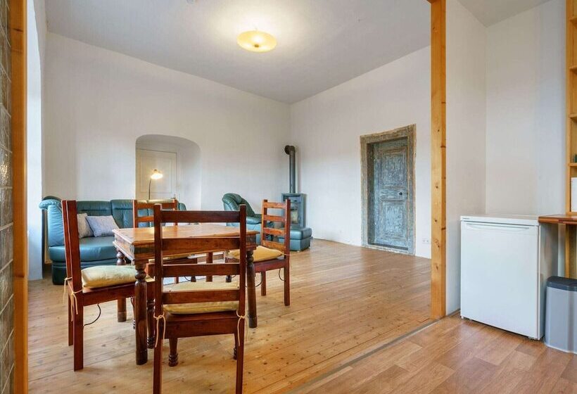 ホテル Apartment In Gerbstedt Friedeburg With Terrace