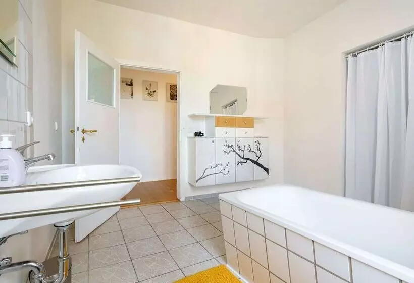ホテル Apartment In Gerbstedt   Friedeburg With Terrace