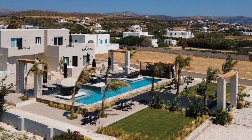 Hotel Eden Beachfront Residences & Suites