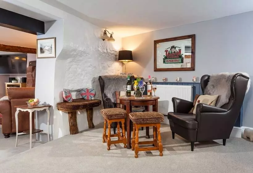 The Snuggery A Cosy Country Cottage