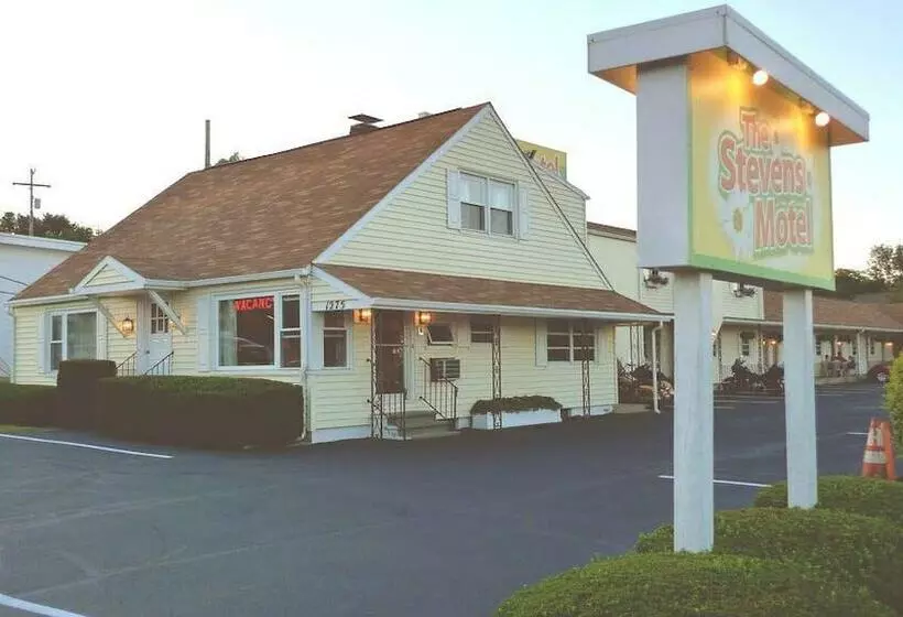 The Stevens Motel