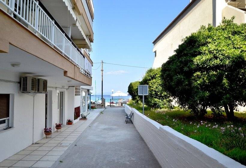 Voula Seaside Apartments
