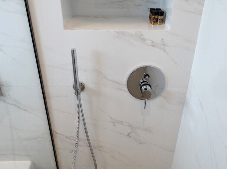 Voula Seaside Apartments