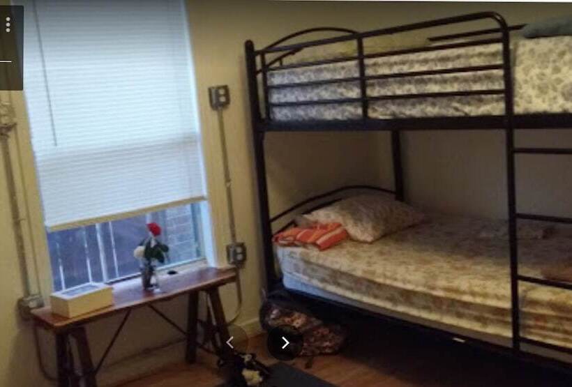 Wild Wild West Backpackers Hostel