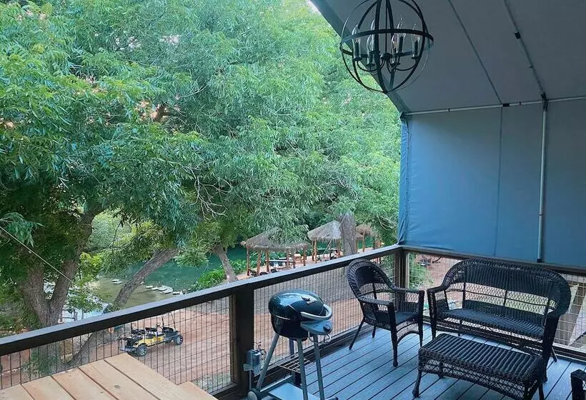 6 Son S Rio Cibolo   Birdhouse Cabin