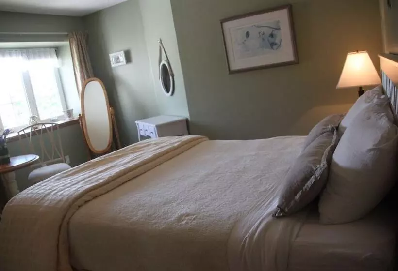 A Touch Of Country Bed & Breakfast