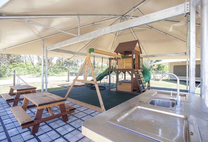 Crowdy Bay Eco Resort