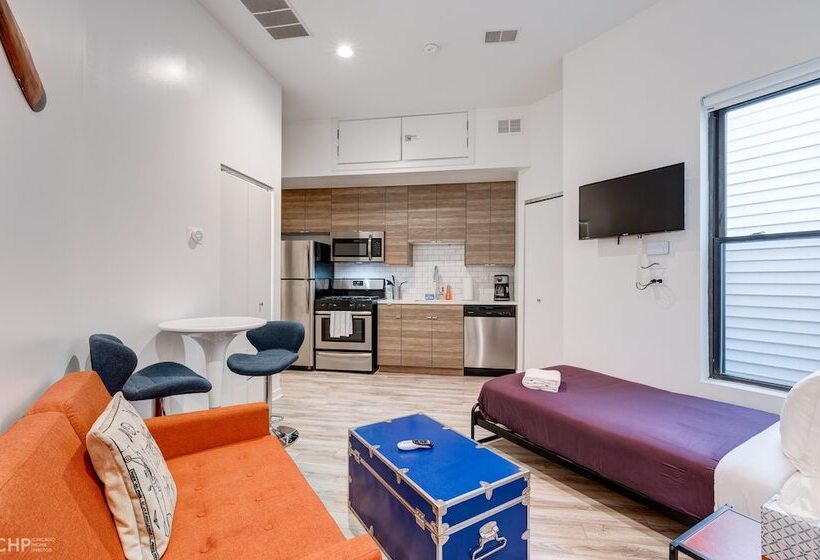 Full Kitchen And A Spa Bath   You Seriously Need To See This Studio!   747 Lofts Cabin 205 By Redawn