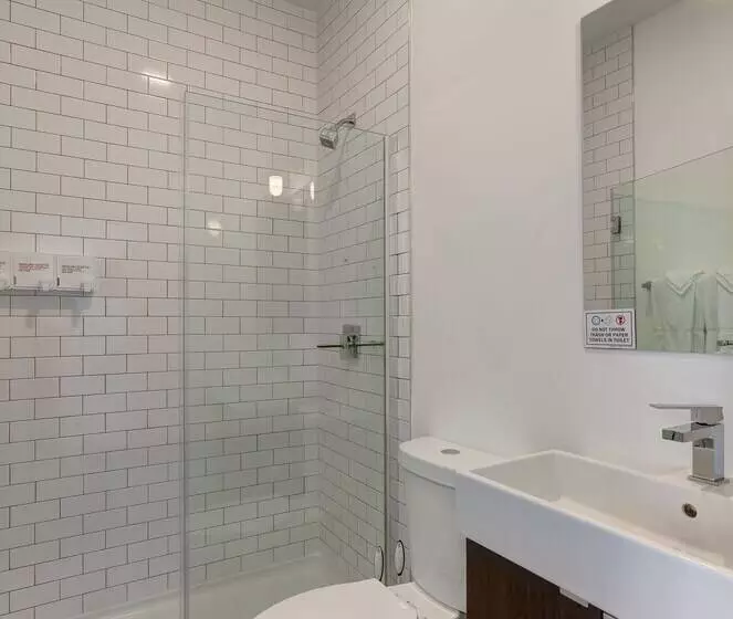 Ground Floor Studios In Chicago By 747 Lofts