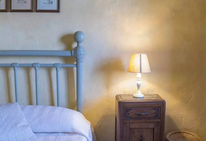 Hostelli Castello Ginori Di Querceto