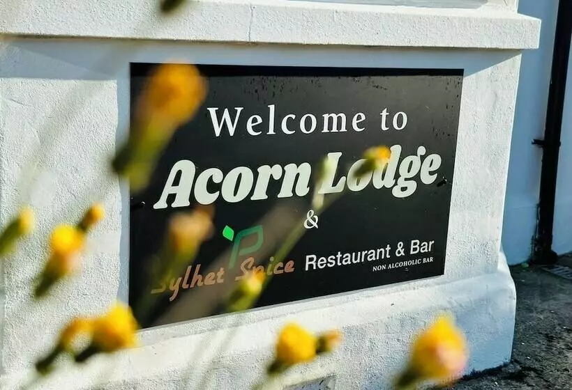 Acorn Lodge Hotel Gatwick & Parking