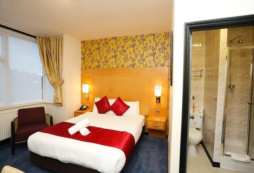 Acorn Lodge Hotel Gatwick & Parking