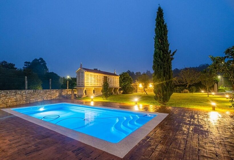 Отель Casa Rural Laxido