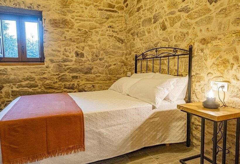 Отель Casa Rural Laxido