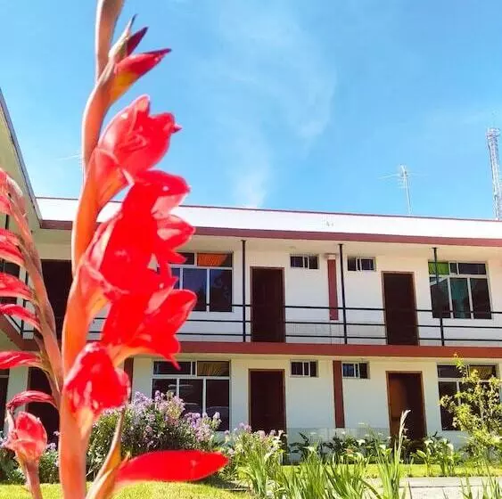 Hotelli Hostería Cotopaxi Tour