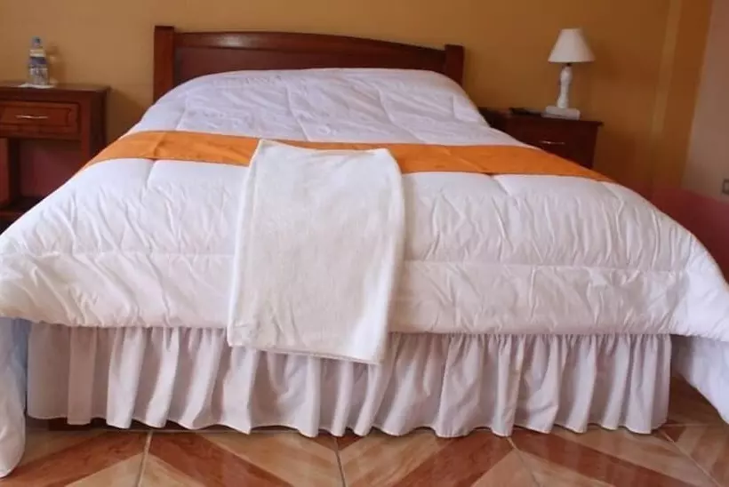 Hotelli Hostería Cotopaxi Tour