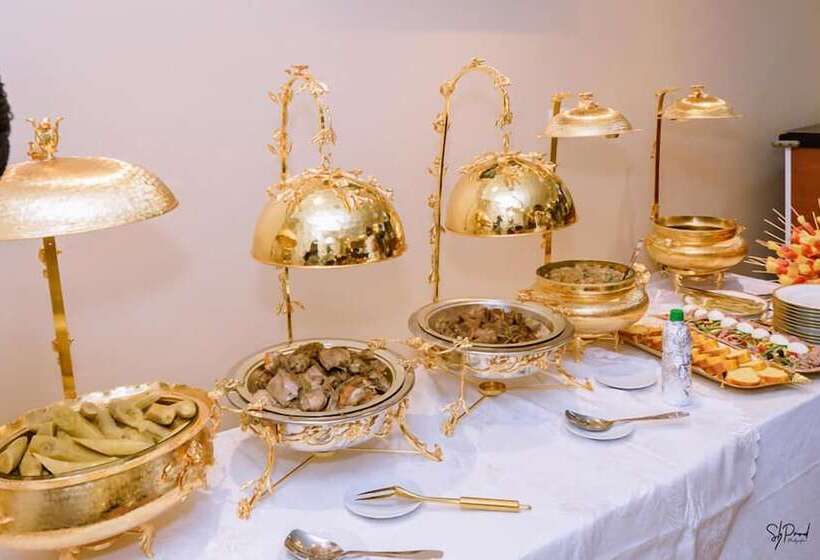 هتل Hôtel La Principauté Douala Bonapriso