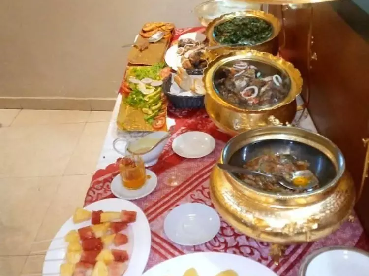 هتل Hôtel La Principauté Douala Bonapriso