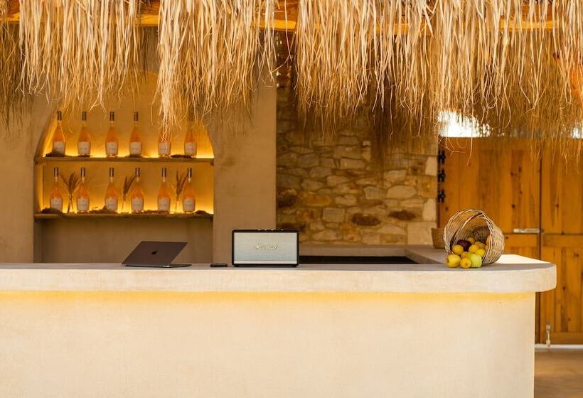 Meli Suites Isle Adults Only