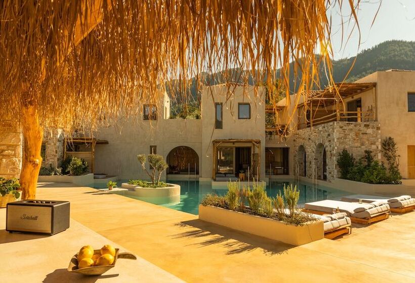 Meli Suites Isle Adults Only