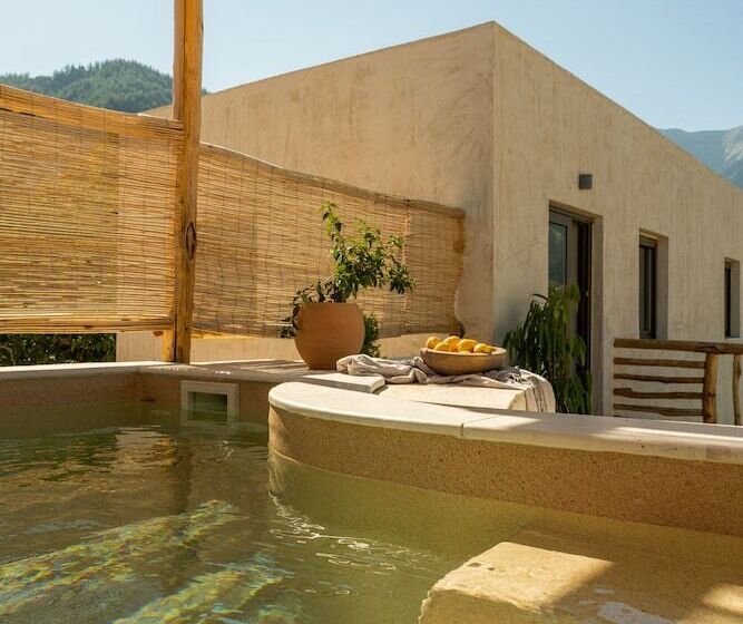 Meli Suites Isle Adults Only