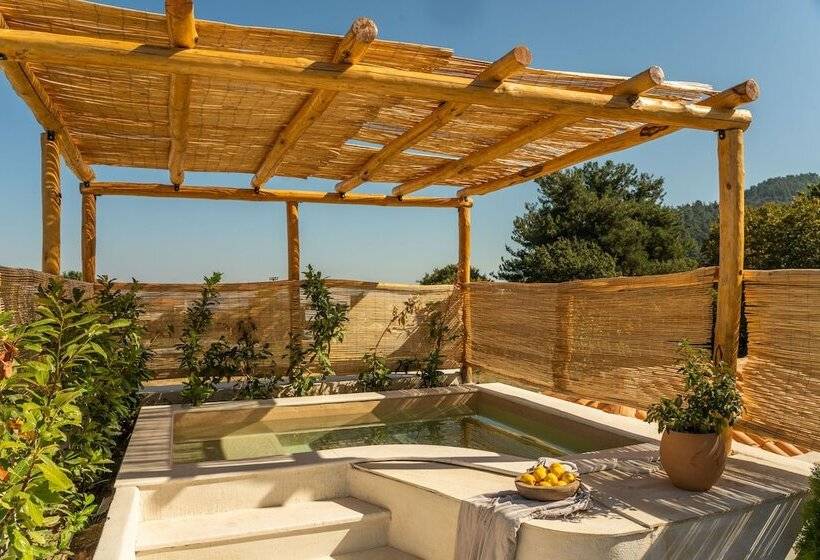 Meli Suites Isle Adults Only