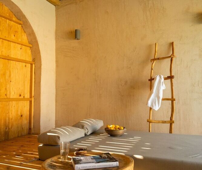 Meli Suites Isle Adults Only