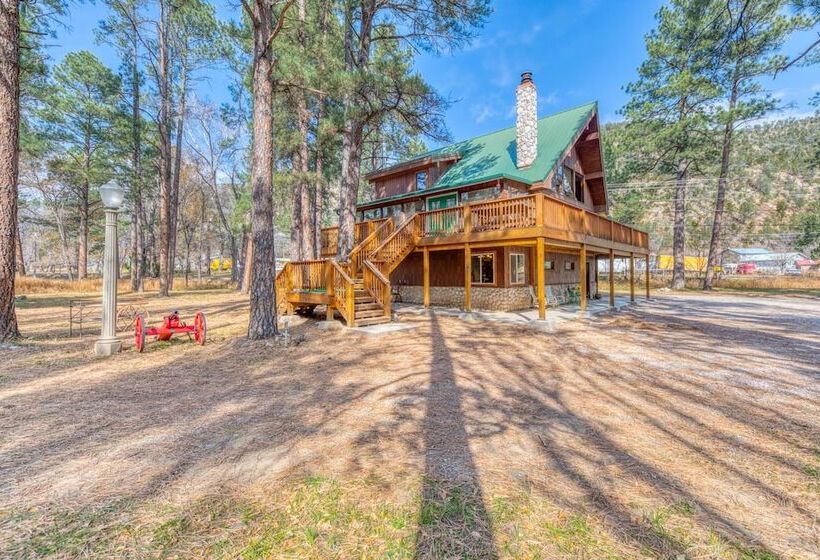 Paradise On The River