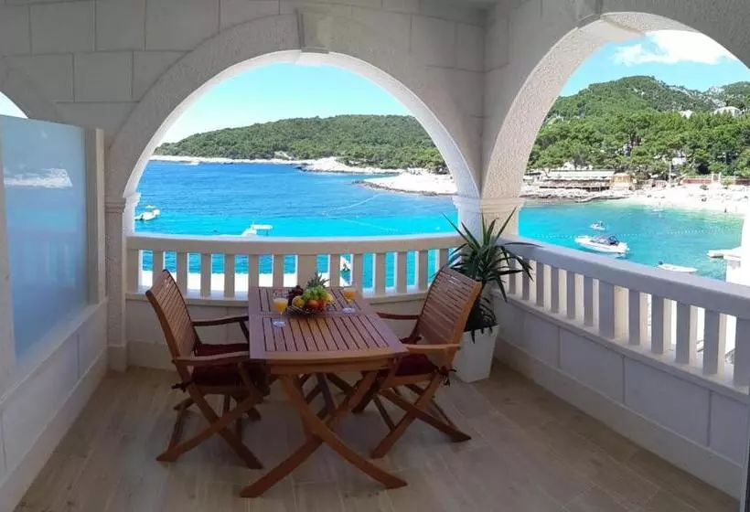 Majatalo Villa Stonehouse