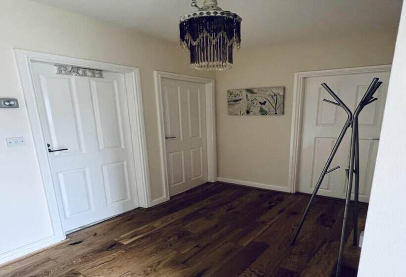 إقامة Beautiful 3 Bed House In Porthmadog