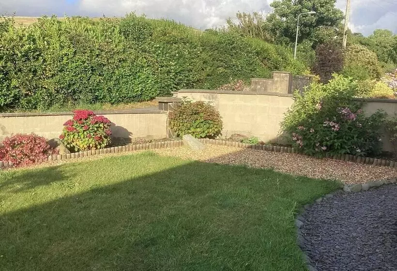 Residenssi Bungalow By The Beach, Sleeps 6, Snowdonia, Wales