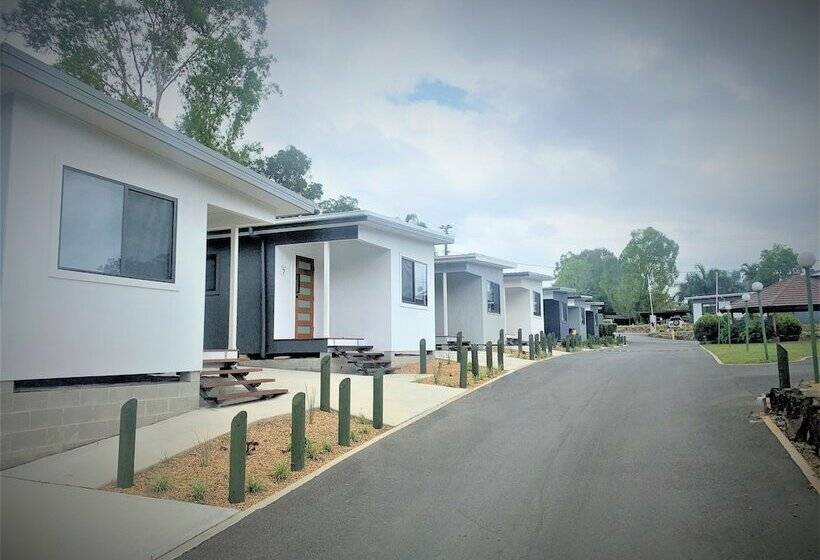 Курорт Yandina Caravan Park