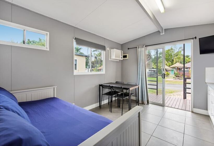 Курорт Yandina Caravan Park